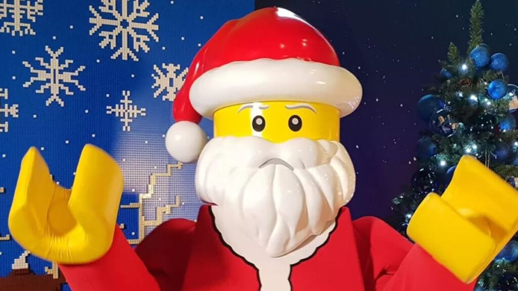 Kids love Brick-tacular Christmas with LEGOLAND, so why not spend Christmas in Malaysia over there