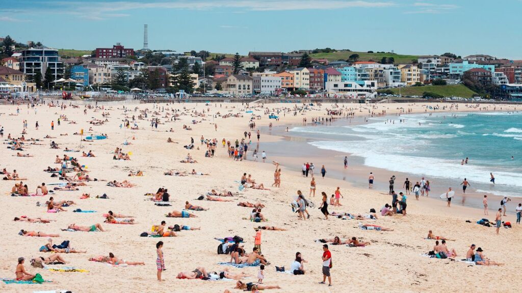 Who doesn't know Bondi beach when it comes to Sydney tourist attractions