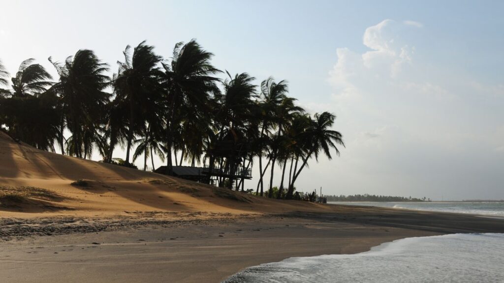 Known for its nature and surfing, Arugam bay is one of the best beaches in Sri Lanka
