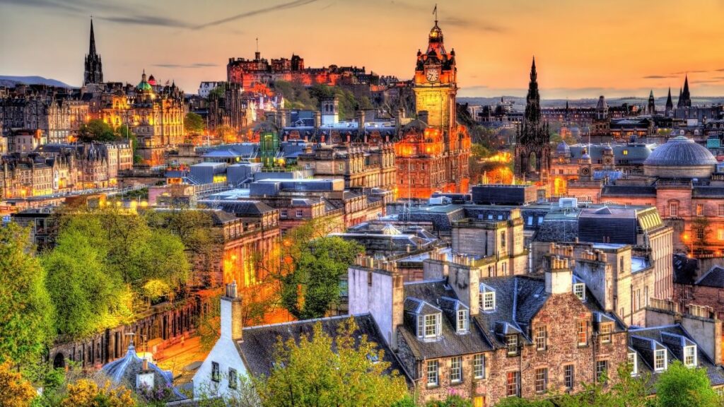 Visiting Edinburgh has a lot to offer as one of the Christmas holiday destinations