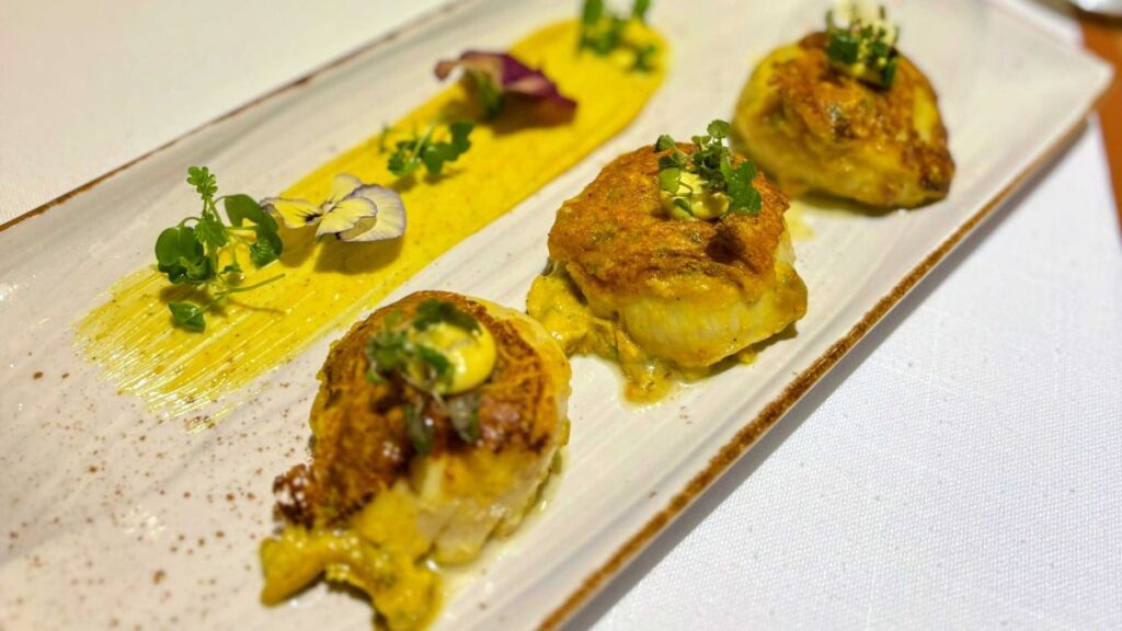 The SanSara Tali Scallops use sashimi-grade Hokkaido scallops