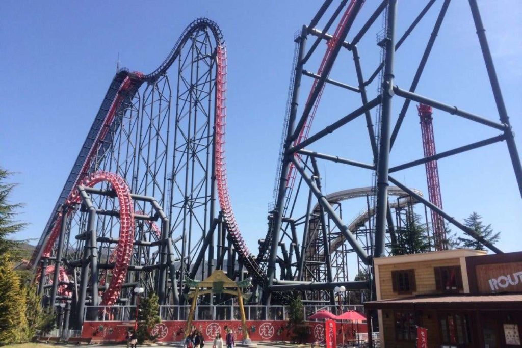 The roller coaster with the best view, Eejanaika, Fuji-Q highland, Japan