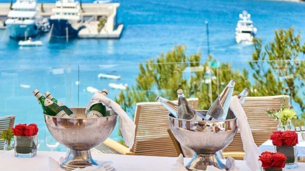 Best resorts for single singles vacation, Pure Salt Port Adriano, Mallorca, Spain