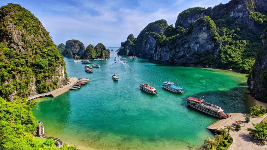 Where should I go on vacation, Halong Bay