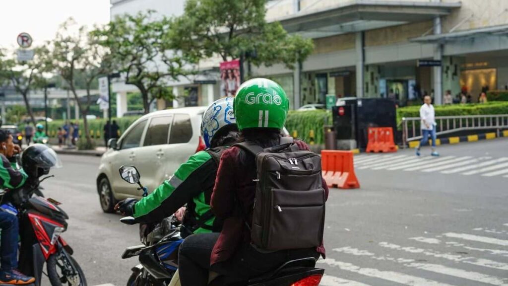 You can use Grab when travelling in Thailand
