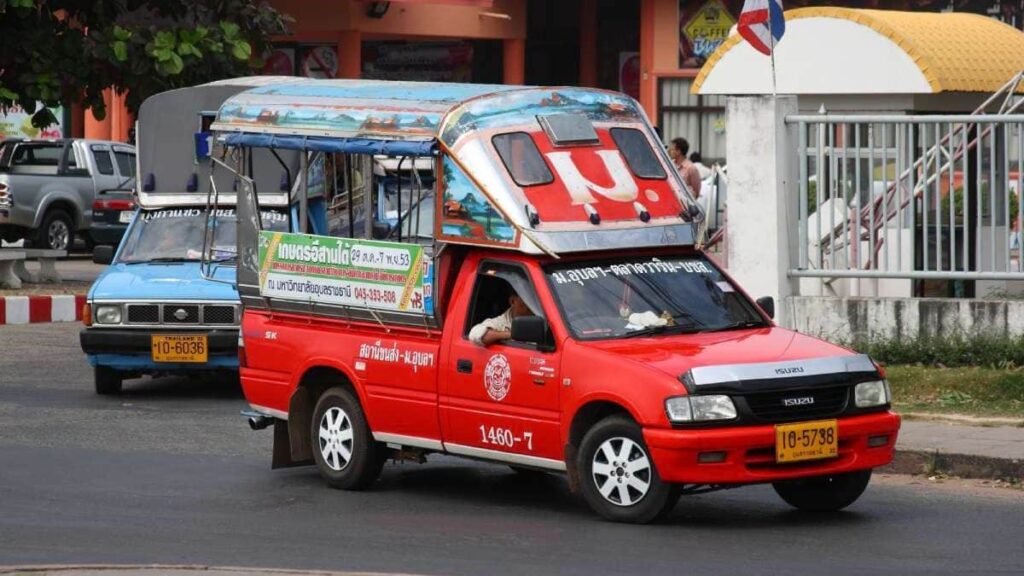 Travelling in Thailand the local way, Songthaew