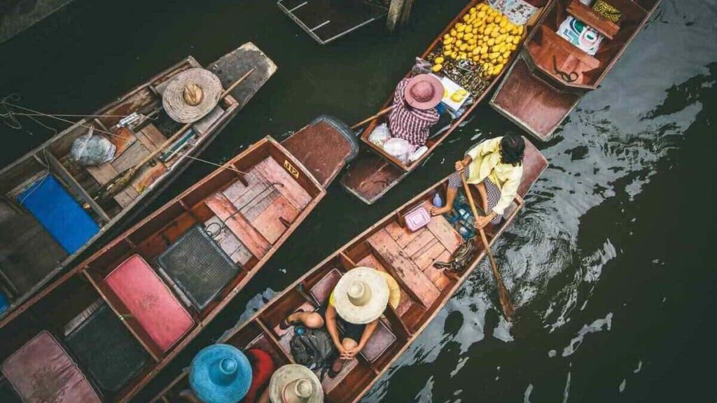 Thailand shopping, floating market
