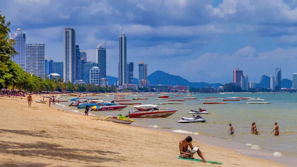 Best beaches in Thailand, Jomtien Beach, pattaya