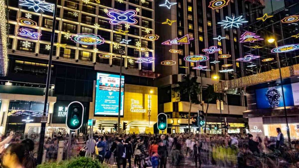 Best time to visit Hong Kong for shopping
