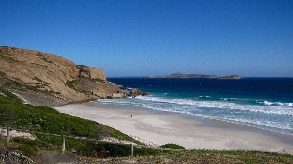 Australia Beaches, Mandalay Beach