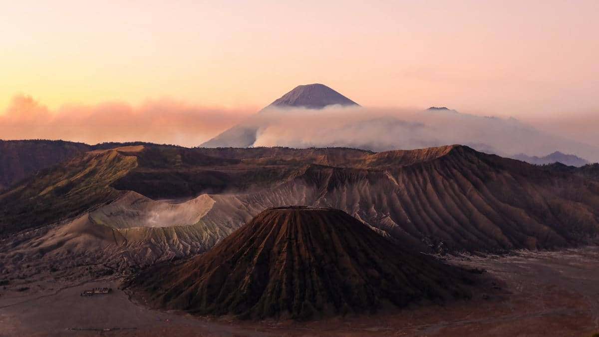 Traveling Indonesia, Mount Bromo, Java