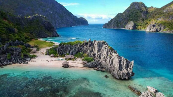 Tourist spots in the Philippines