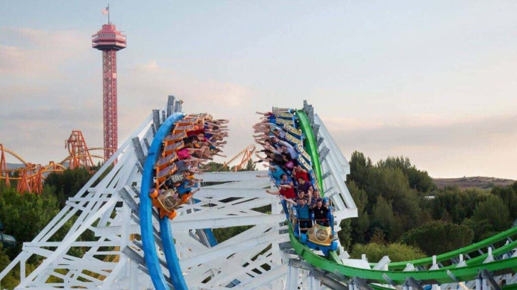 Best amusement parks, Six Flags Magic Mountain, California, USA