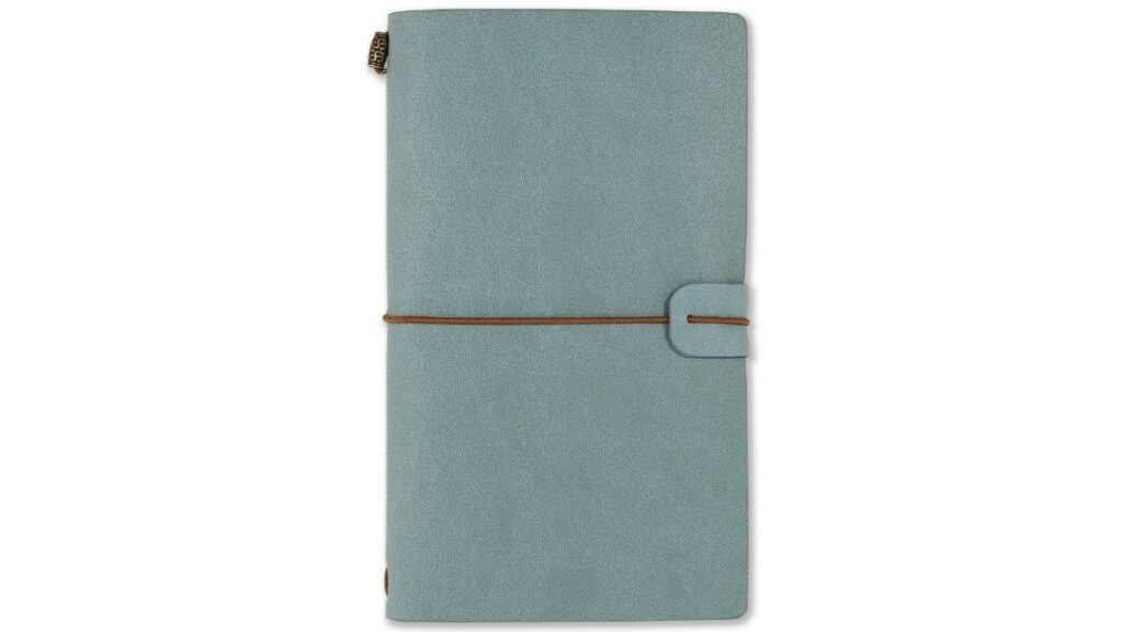 Never run out of space with the Voyager, it is one of the best travel journals in the market