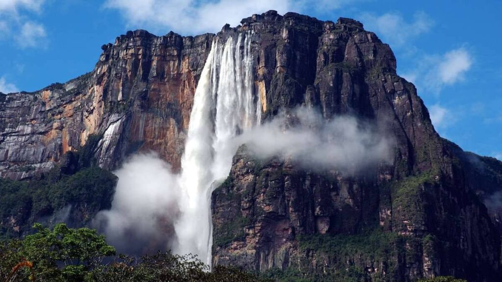 Tallest waterfall in the world, Angel Falls, Venezuela