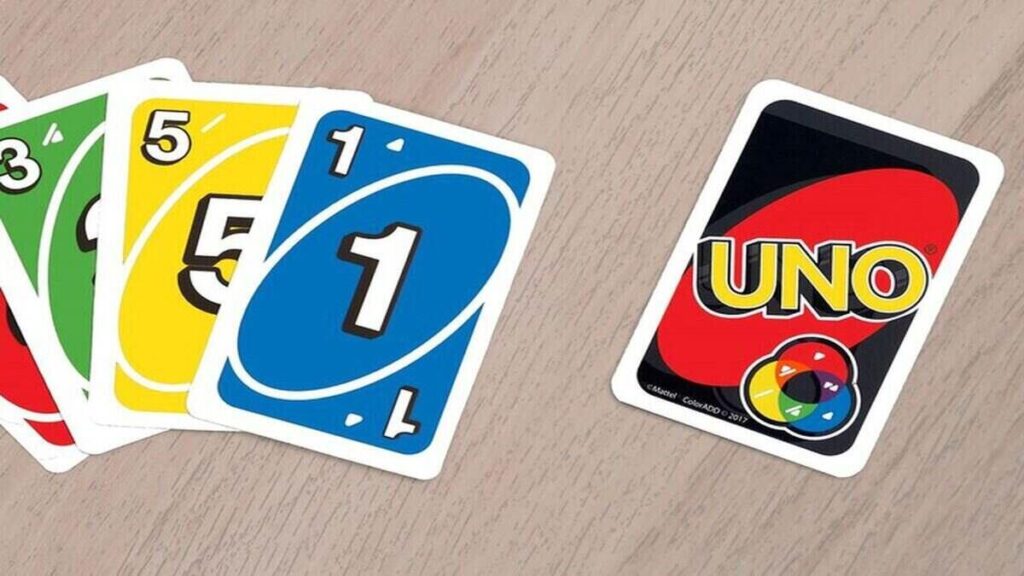 Best travel games for kids, Uno