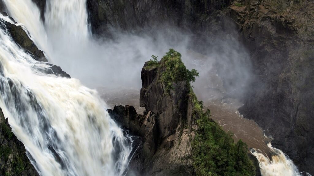 Barron Falls Kuranda, Cairns Australia