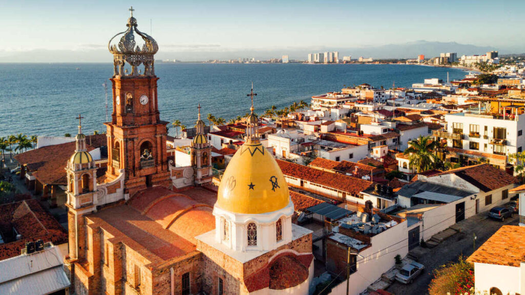 Best places to visit in April, Puerto Vallarta, Mexico