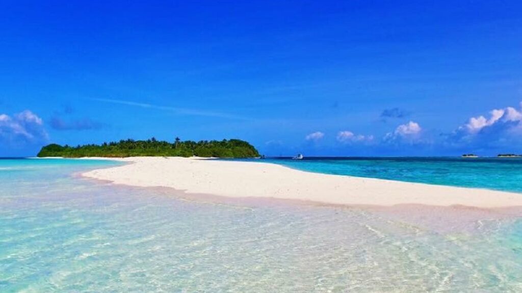 Fulhadhoo Island, Maldives beaches