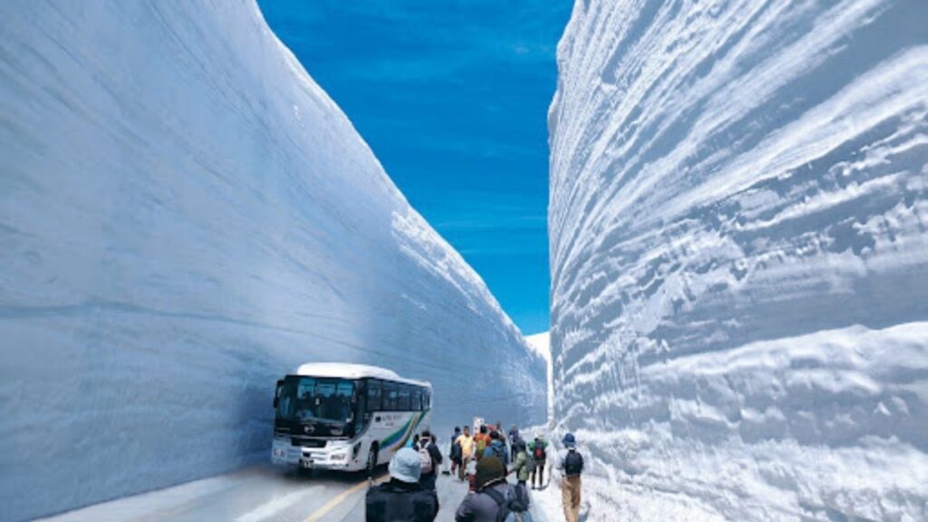 Tateyama Kurobe Alpine Route - tourist attractions in japan