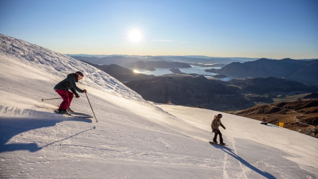 Things to do in New Zealand - Skiing