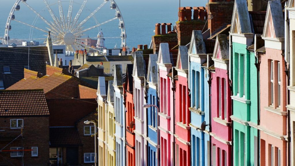 5 best places to visit in the south of England - Brighton