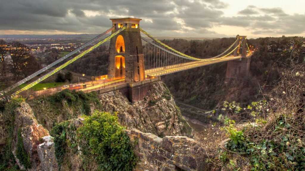 5 best places to visit in the south of England - Bristol