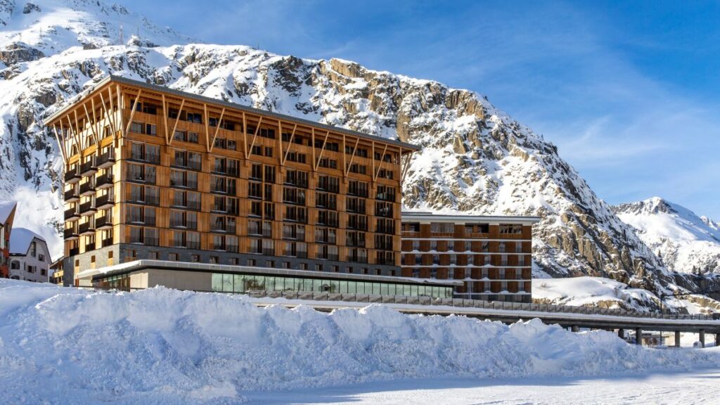 Andermatt Swiss Alps - Radisson Blu facade