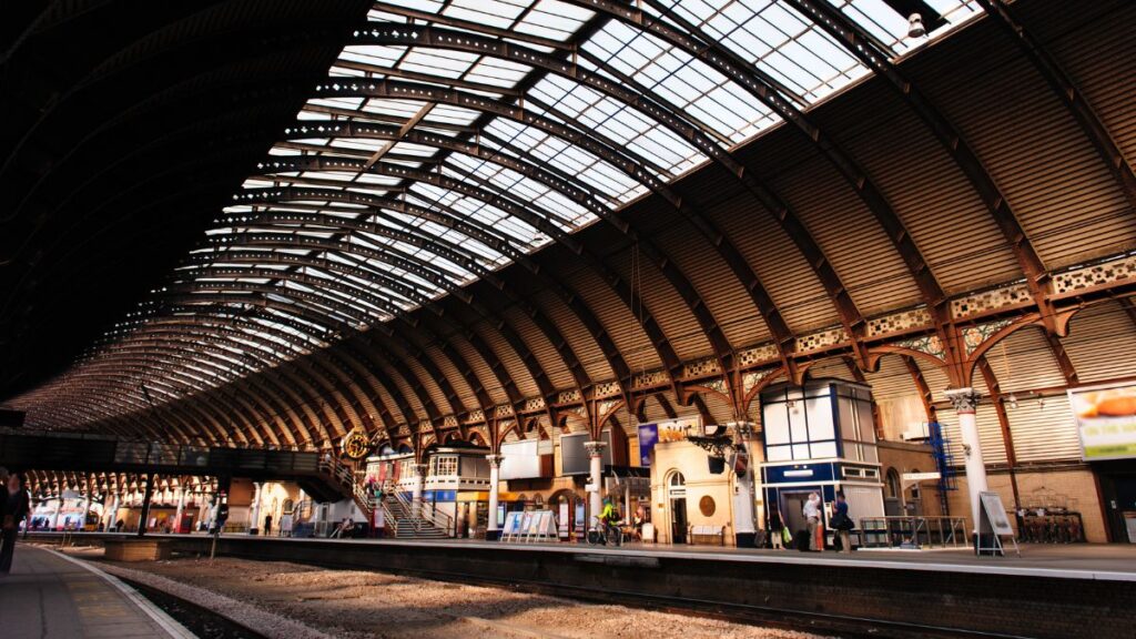 Best ways to travel around the UK - York train station