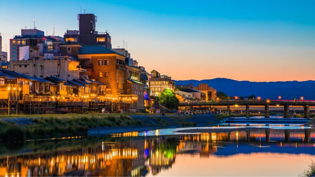 Explore the city as you cycle along the Kamogawa River