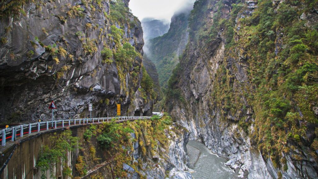 Trekking at Taroko Gorge National Park is one of the best things to do in Taipei when it comes to nature