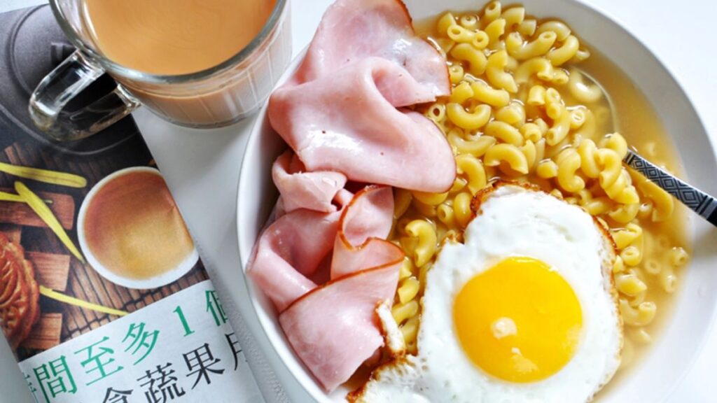Don't miss out on Hong Kong Style Breakfast - Hong Kong food