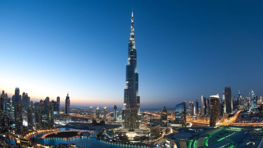 When you think about places to visit in Dubai, the Burj Khalifa is an obvious choice