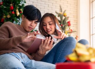 Travel Wanderlust presents: The Traveller Christmas Gift Guide 2023