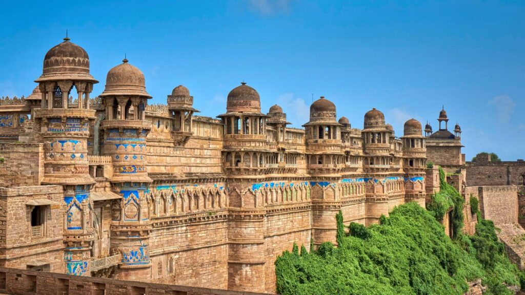 Gwalior fort in Madhya Pradesh is a famous historical landmark in the state
